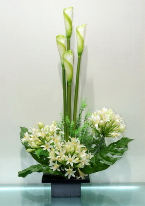 藝術(shù)插花 價格、圖片與報價指南——探索新浪家居網(wǎng)的花卉藝術(shù)世界