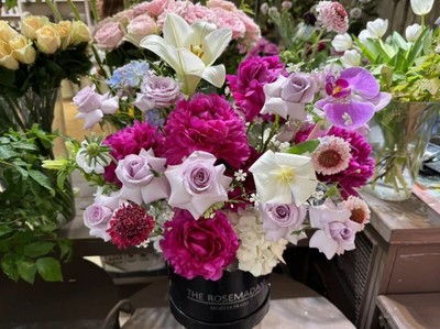 “520”催熱鮮花經(jīng)濟 撞色花卉引領(lǐng)消費新風(fēng)尚